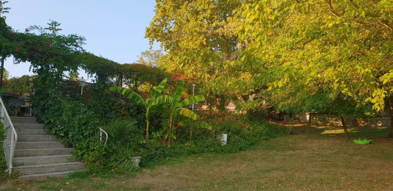Hotel La Barguelonne Montcuq Ngoại thất bức ảnh