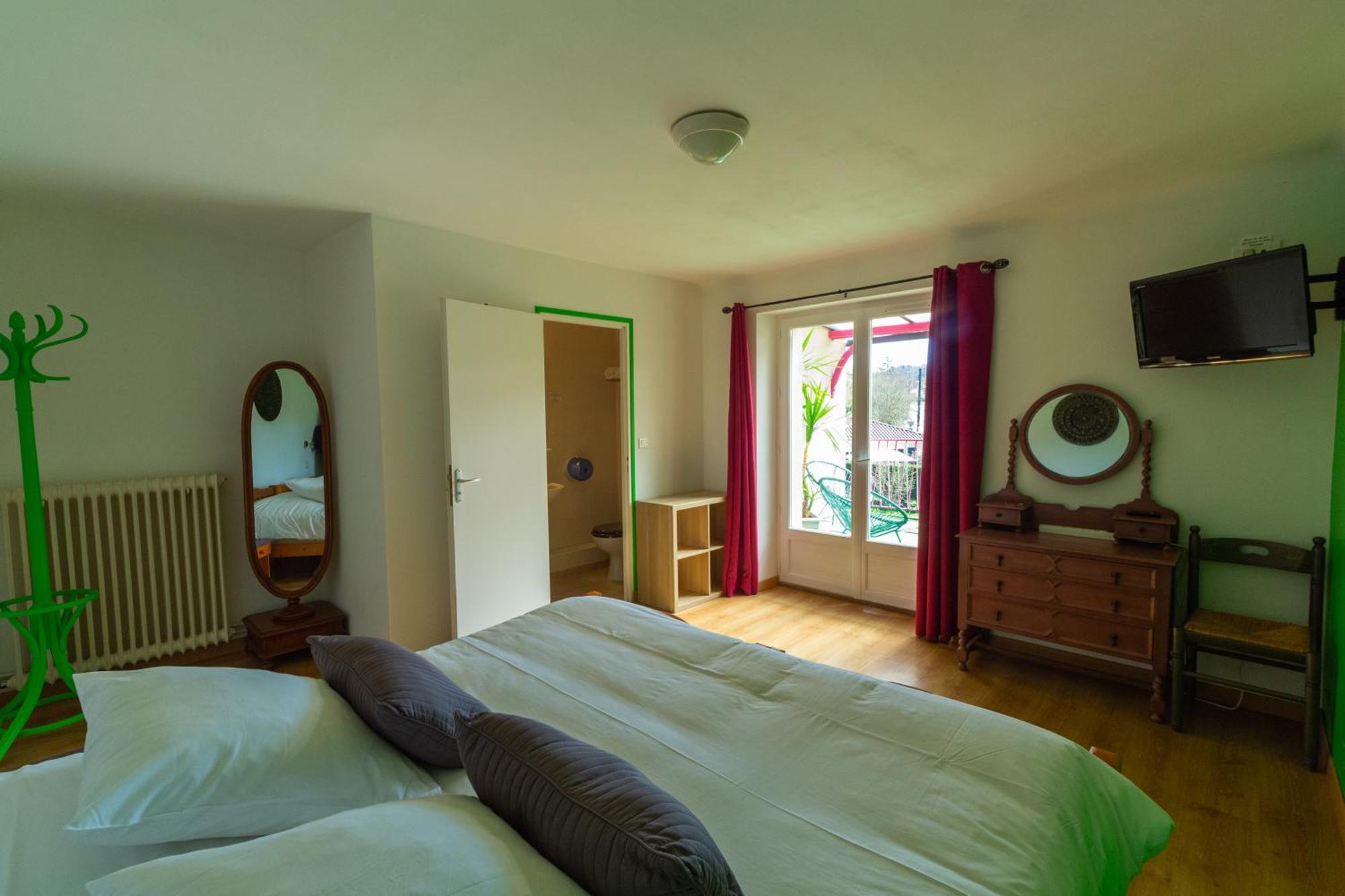 Hotel La Barguelonne Montcuq Ngoại thất bức ảnh