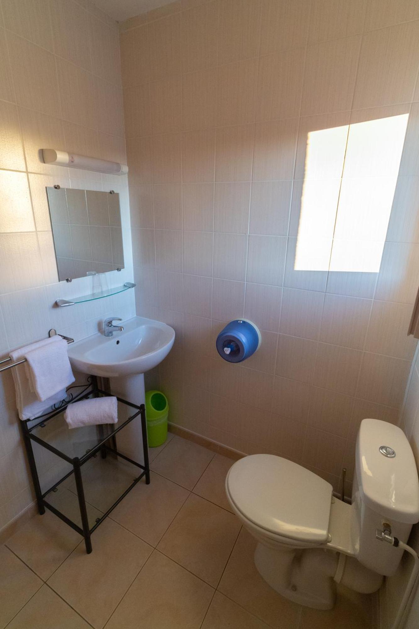 Hotel La Barguelonne Montcuq Ngoại thất bức ảnh
