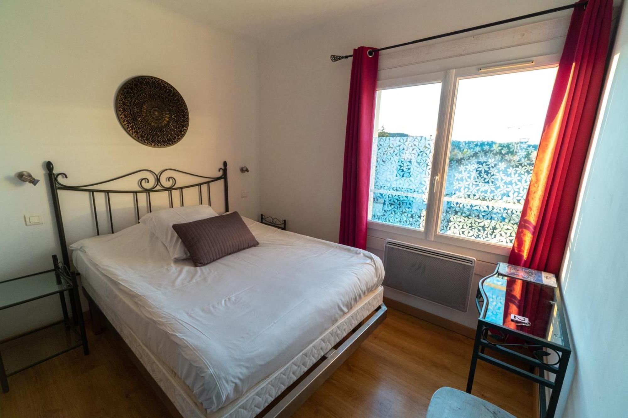 Hotel La Barguelonne Montcuq Ngoại thất bức ảnh